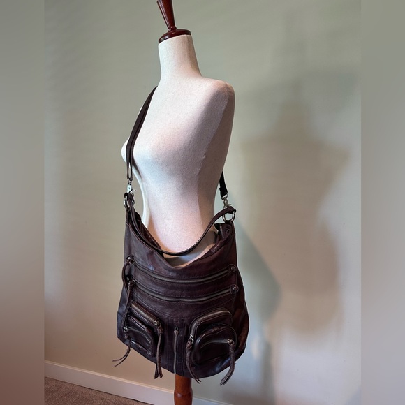 Tano Large Dark Brown Leather Carryall Crossbody/Shoulder Bag - Picture 11 of 11